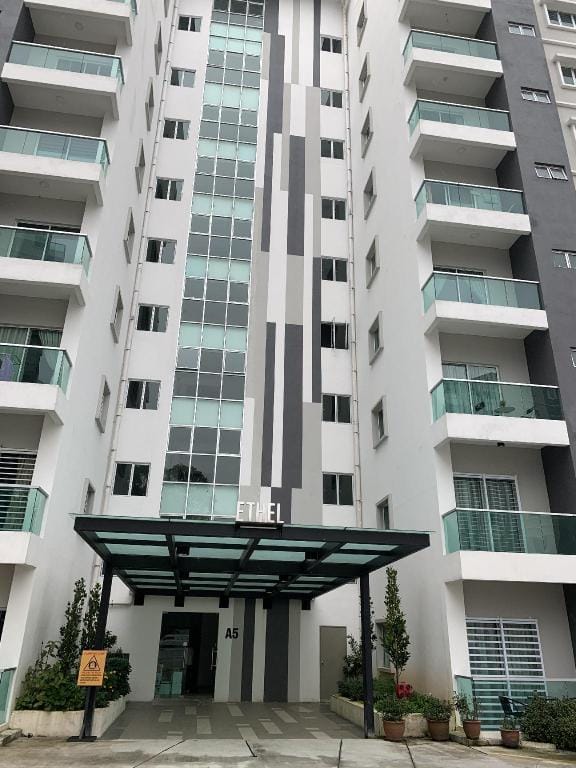 Sunrise Terrace at Quintet (Wi-Fi & 3R2B) Apartment in Tanah Rata