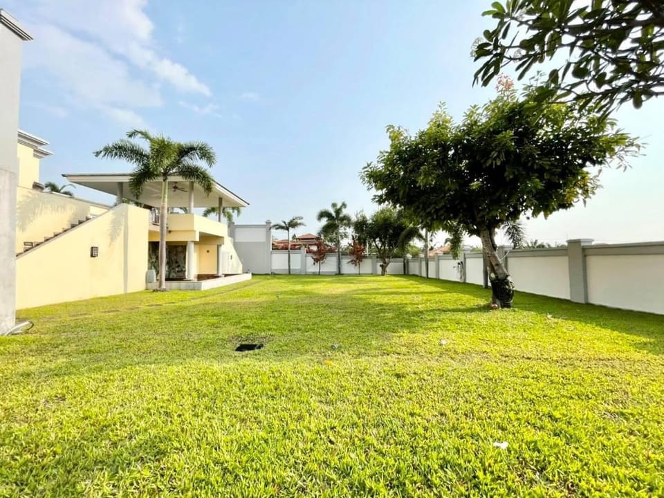 Amazing Sea View luxury 7BR Pool Villa with Sunset Villa in Pattaya City
