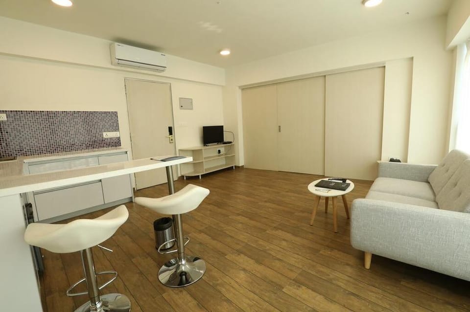 Rajhans BELLIZA 2bhk-Blushing Events Vacation rental in Gujarat