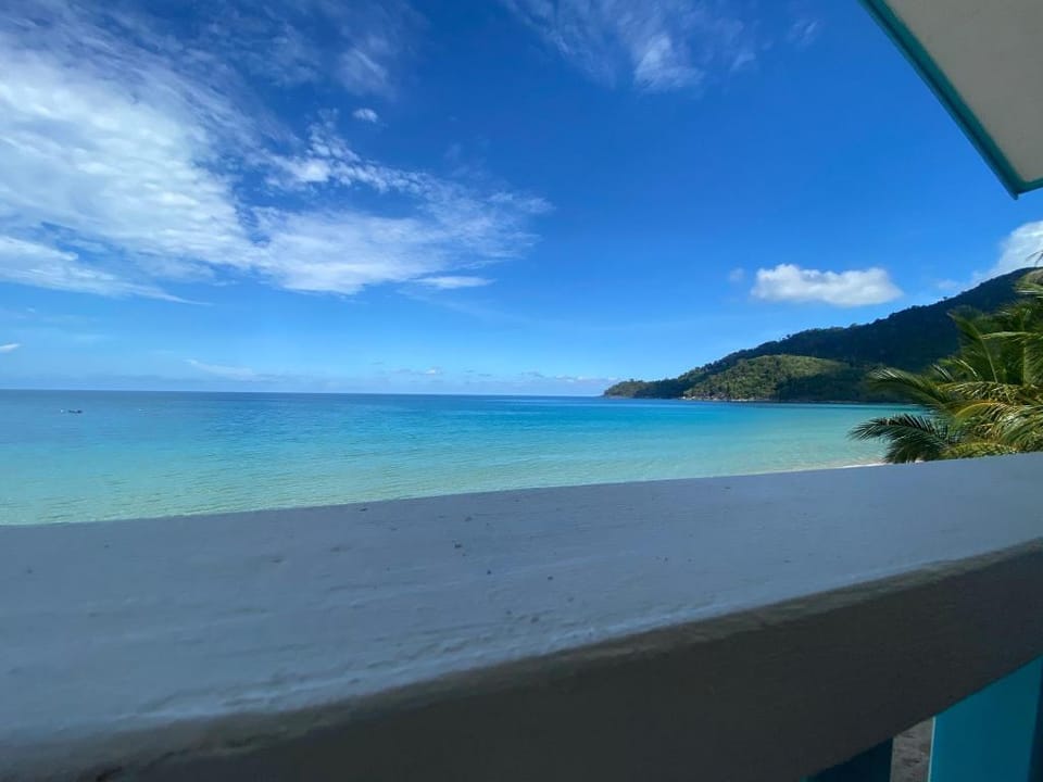 Pondok Beach Shack Chalet : BeachFront-TopFloor2 Vacation rental in Mersing