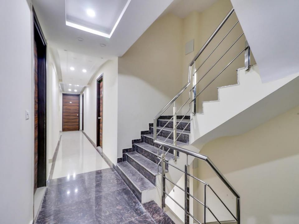 Hotel O Aero Inn Hotel in New Delhi