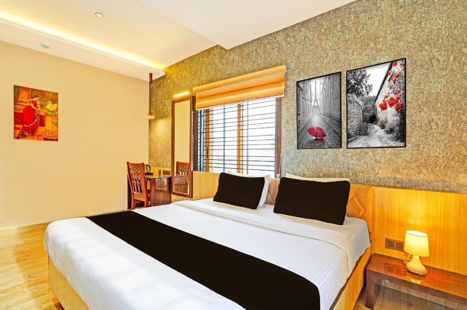 Super Townhouse Indiranagar Formerly Leela Park Domlur Hotel in Bengaluru
