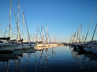 Studio calme Hyères - Port Saint Pierre Apartment in Hyères
