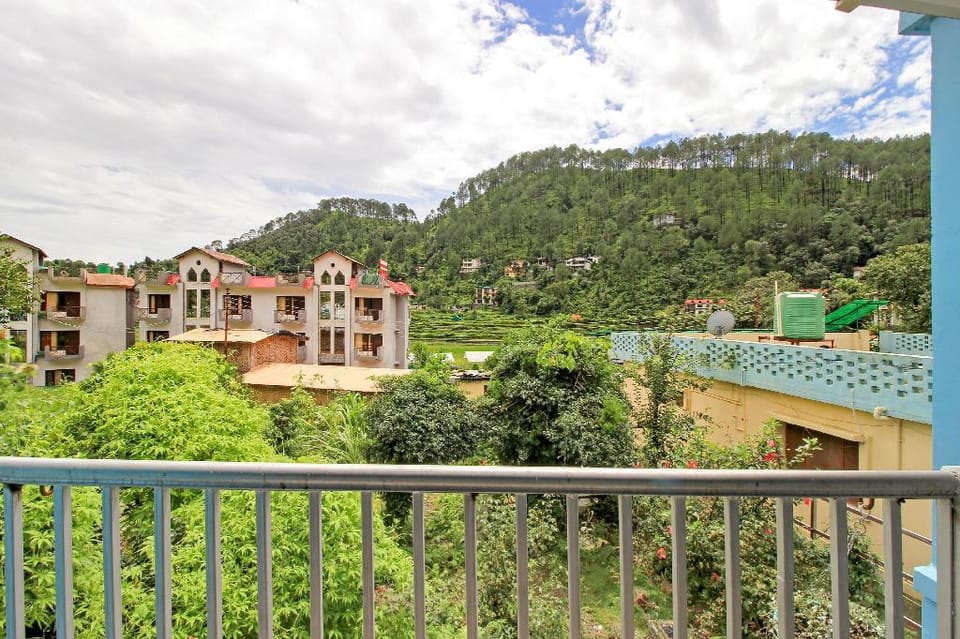 OYO Home 78469 Delightful Stay Bhimtal Hotel in Uttarakhand