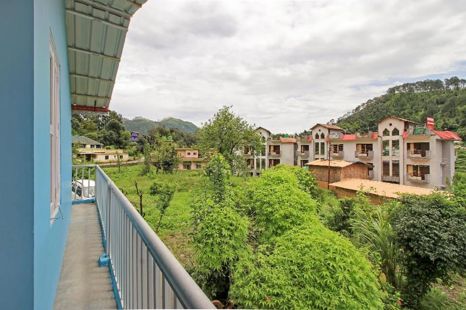 OYO Home 78469 Delightful Stay Bhimtal Hotel in Uttarakhand