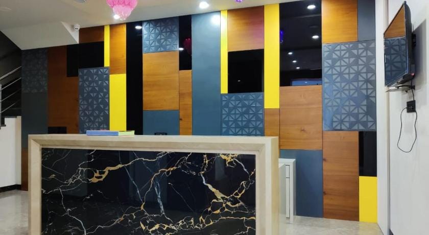 DUDI HOTEL Bed and Breakfast in Punjab