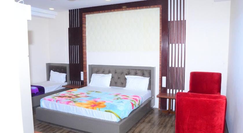 DUDI HOTEL Bed and Breakfast in Punjab