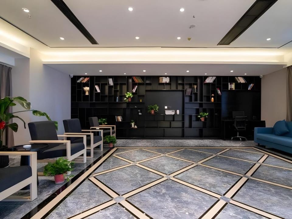 GreenTree Inn Express Nantong University Xingguangyao Plaza Hotel in Suzhou