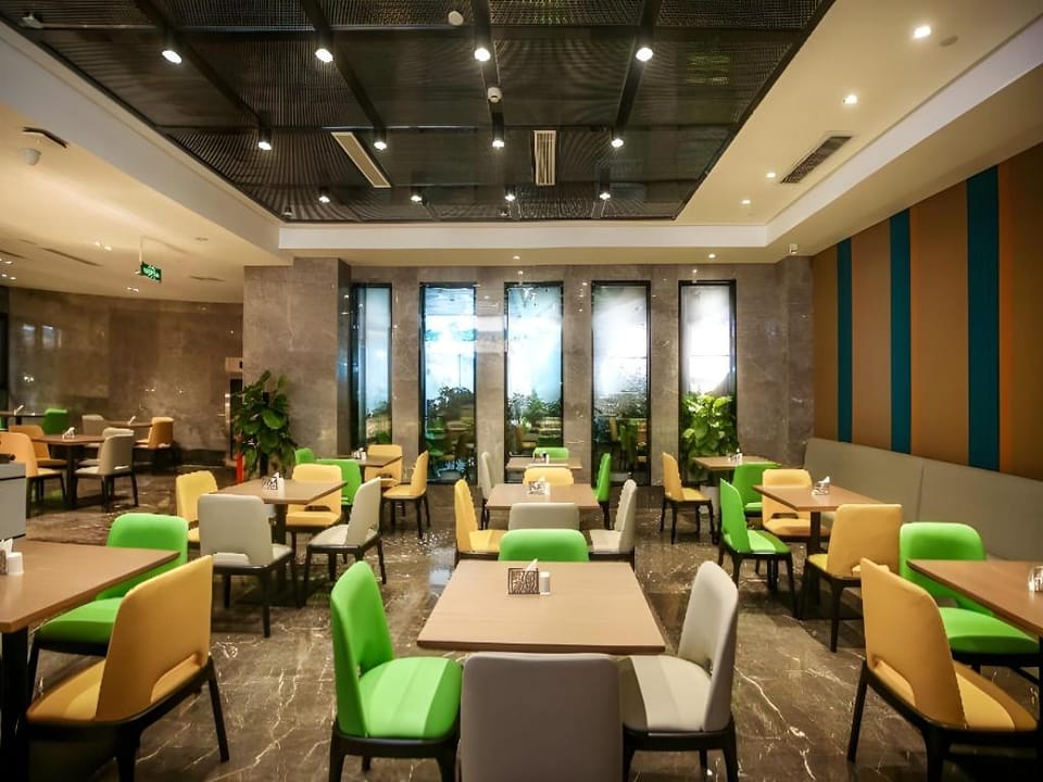 GreenTree Eastern Hotel Chongqing Jiefangbei Children's Hospital Hotel in China