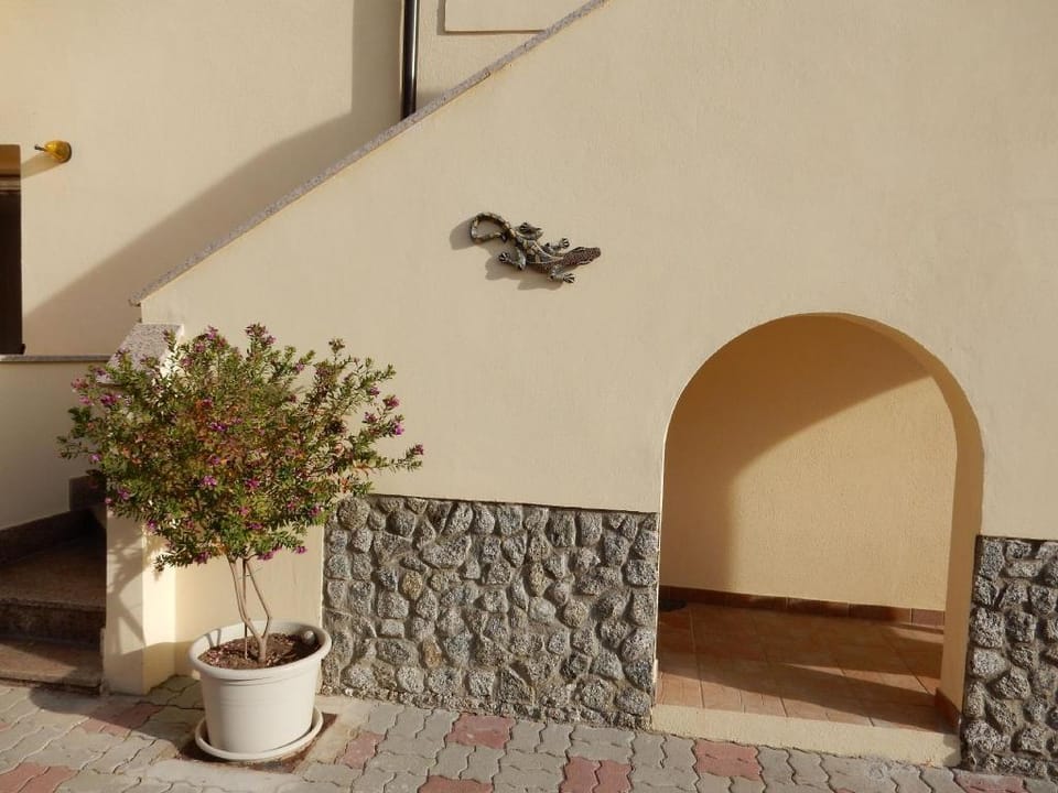 Comfort Apartments with garden Vacation rental in Calabria