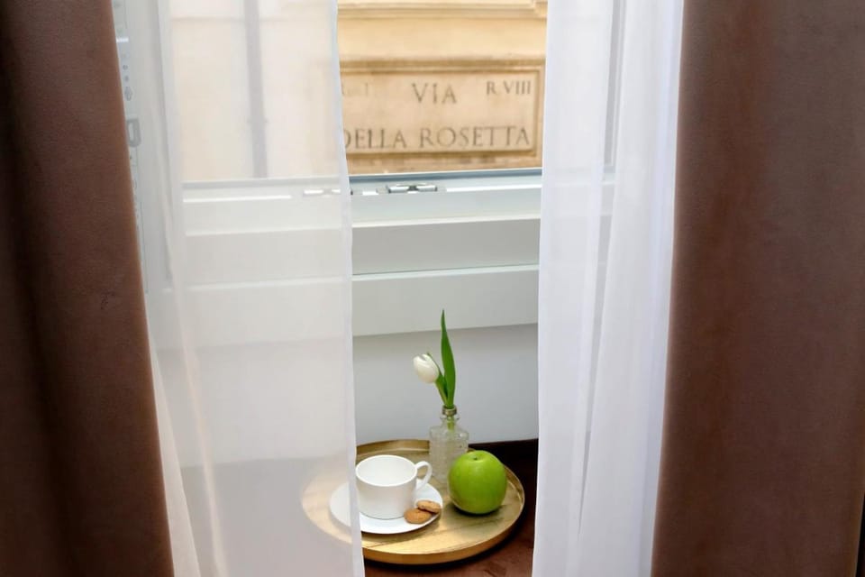 Domna Luxury Suites Bed and Breakfast in Rome