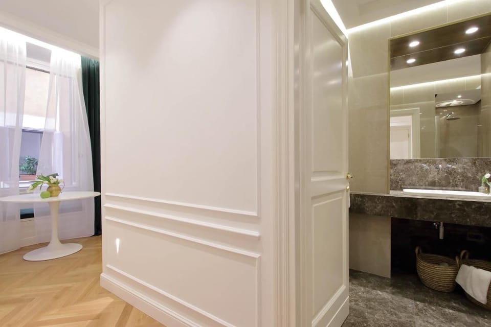 Domna Luxury Suites Bed and Breakfast in Rome