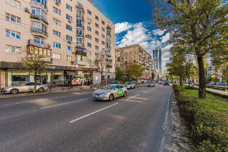 Apartment 3 room center Gulliver shopping center Apartment in Kiev City - Kyiv