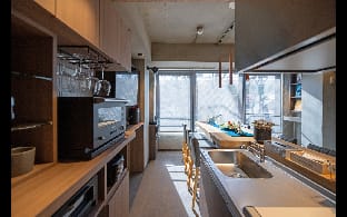 Trive Sakae Rooftop Terrace and Rooftop Jacuzzi 'Urban Oasis' in the Heart of Sakae! Vacation rental in Nagoya