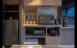 Trive Sakae Rooftop Terrace and Rooftop Jacuzzi 'Urban Oasis' in the Heart of Sakae! Vacation rental in Nagoya