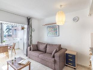 Apartamento en primera linea de mar. Wifi Apartment in Alt Empordà
