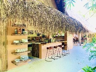 Paradise Beach Front Pool Villa  Villa in Puerto Princesa