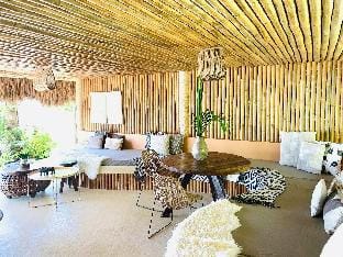 Paradise Beach Front Pool Villa  Villa in Puerto Princesa