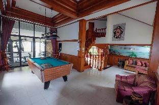 Chaam บ้านพักกรกฏ รอยัลบีช Vacation rental in Thailand