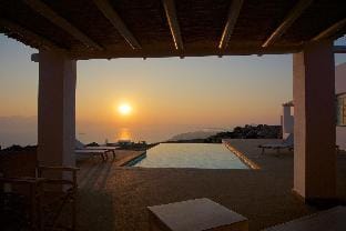 Villa Zas - Naxos Grande Vista Villa in Naxos, Naxos and Lesser Cyclades, Greece