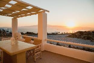 Villa Zas - Naxos Grande Vista Villa in Naxos, Naxos and Lesser Cyclades, Greece