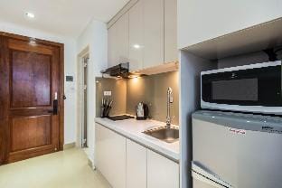 Hanoi white tone studio 48PKB 02 Apartment in Hanoi