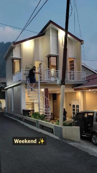 Homesate 2 Apartment in East Java