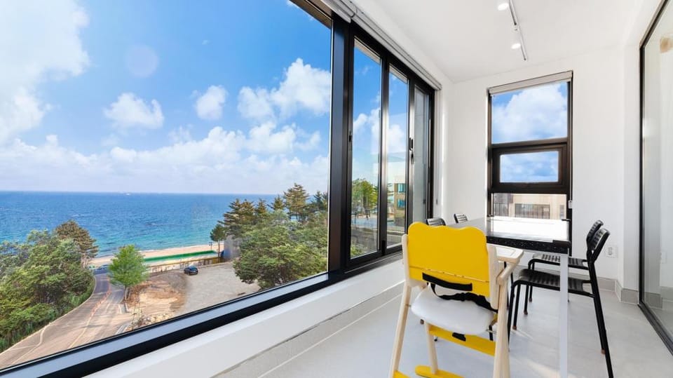 Goseong Belossi Ayajin Kids Poolvilla Bed and Breakfast in South Korea