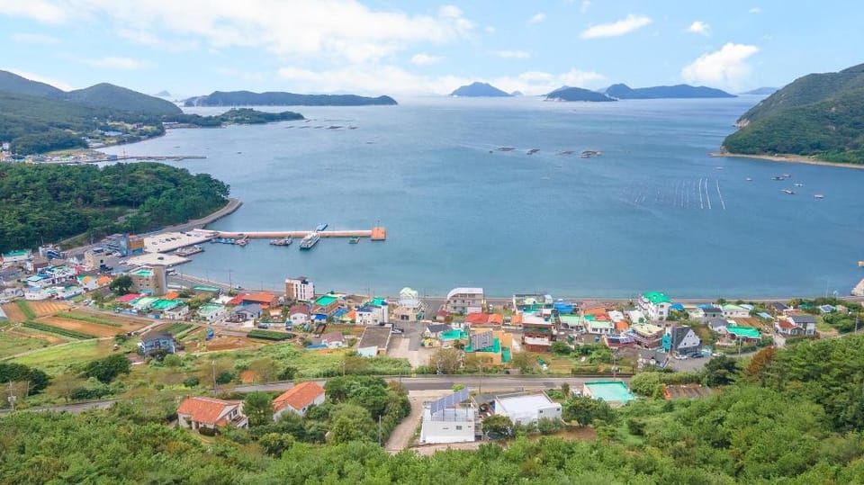 Geoje Ium Spa Pension / Sound & Sense Bed and Breakfast in South Korea