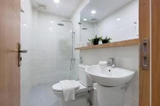 MAY MAY*The Spacious Studio* 5' to Xuan Huong Lake Apartment in Dalat