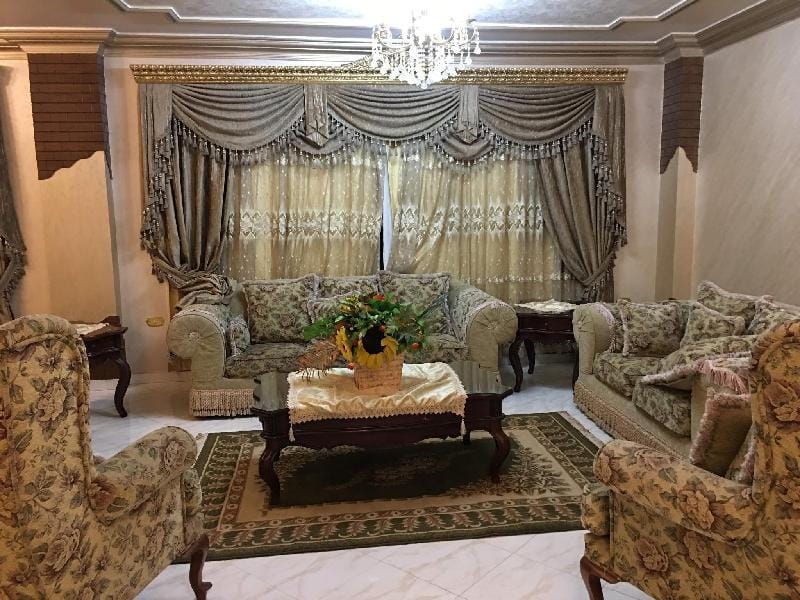 Royal Pyramid Palace Residence with Pyramid view Vacation rental in Cairo