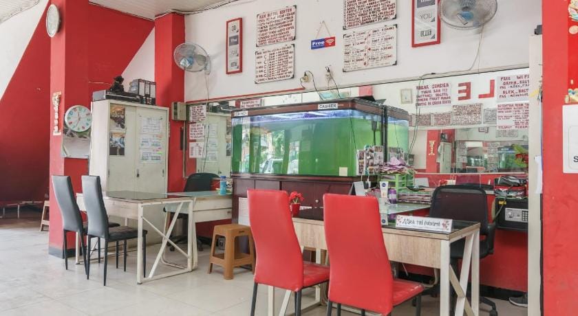 OYO 3420 Alex Hostel Hotel in Indonesia