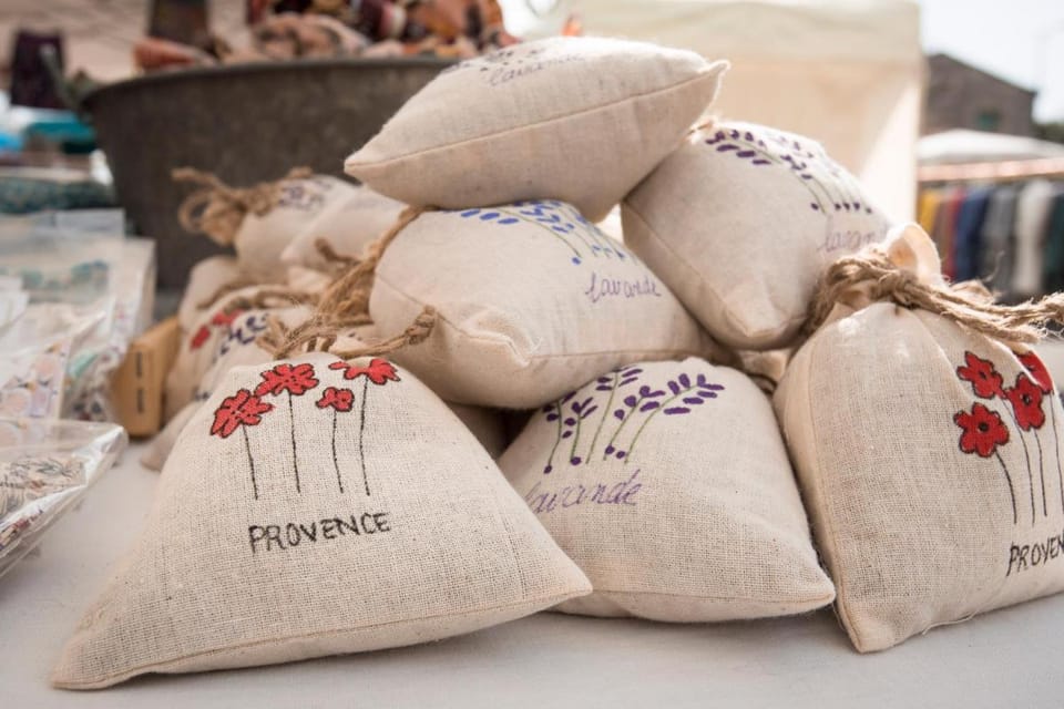 Zenao Appart'hôtels Villeneuve-lès-Avignon Apartment hotel in Villeneuve-lès-Avignon