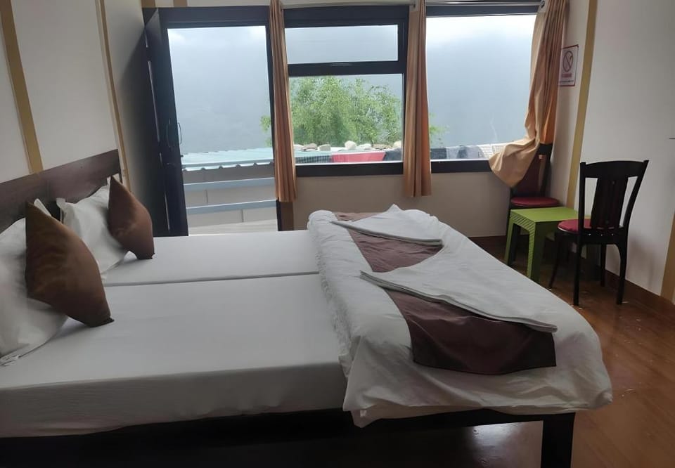 Junyali The Resort Hotel in Uttarakhand