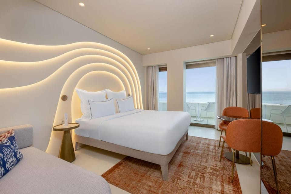 Isla Brown Corinthia Resort & Spa, Curio Collection by Hilton Resort in Islands