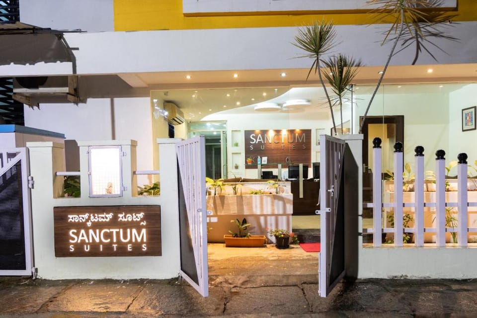Sanctum Suites Domlur Bangalore Hotel in Bengaluru