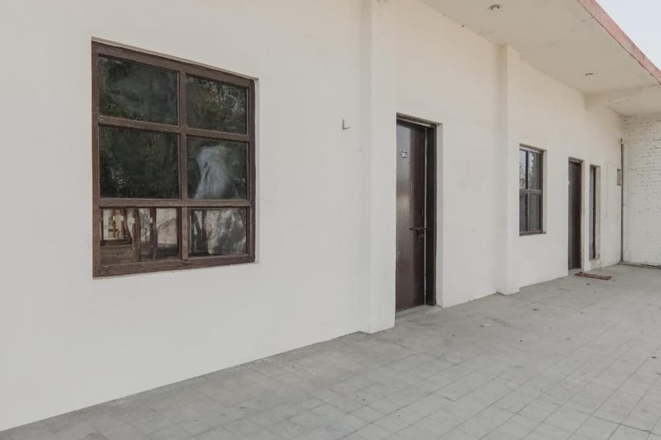 SPOT ON Sahyadri Inn Hotel in Nepal