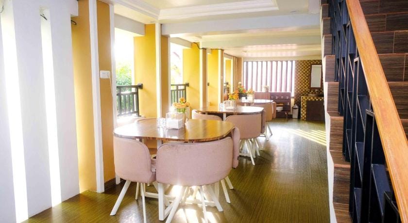 Guest House Bibong Makassar Mitra RedDoorz Hotel in Indonesia