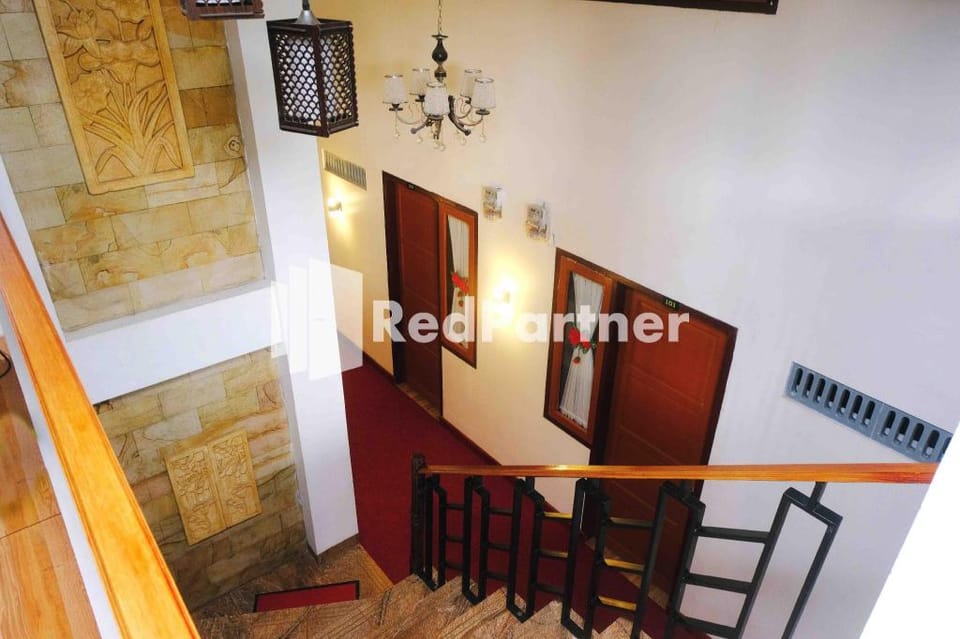 Guest House Bibong Makassar Mitra RedDoorz Hotel in Indonesia