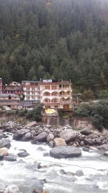 Hotel Parvati Valley Hotel in Himachal Pradesh