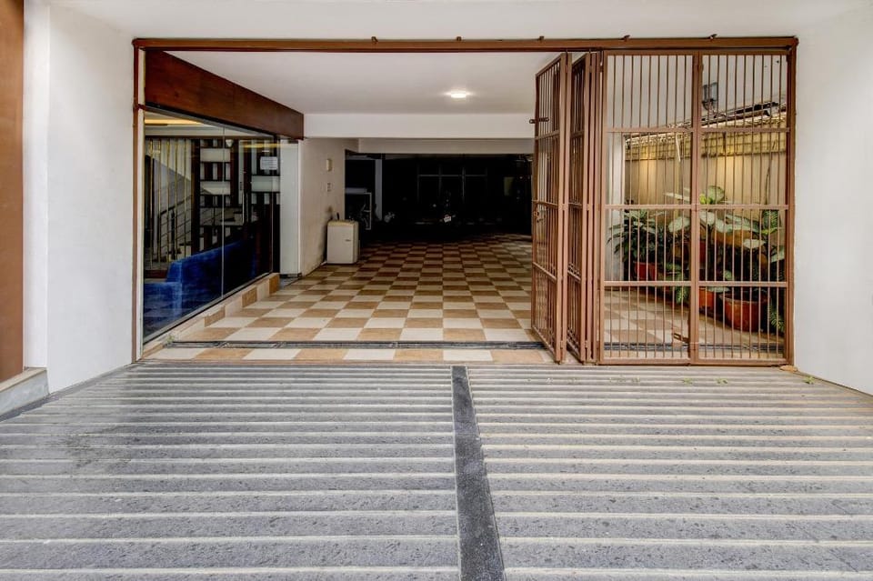Cocoon Suites Hotel in Bengaluru