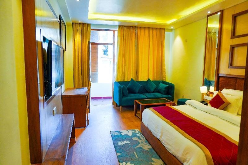 Comfort Inn Snow Park Manali Hotel in Manali