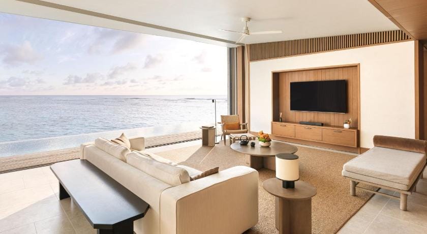 The Ritz-Carlton Maldives, Fari Islands Resort in Maldives