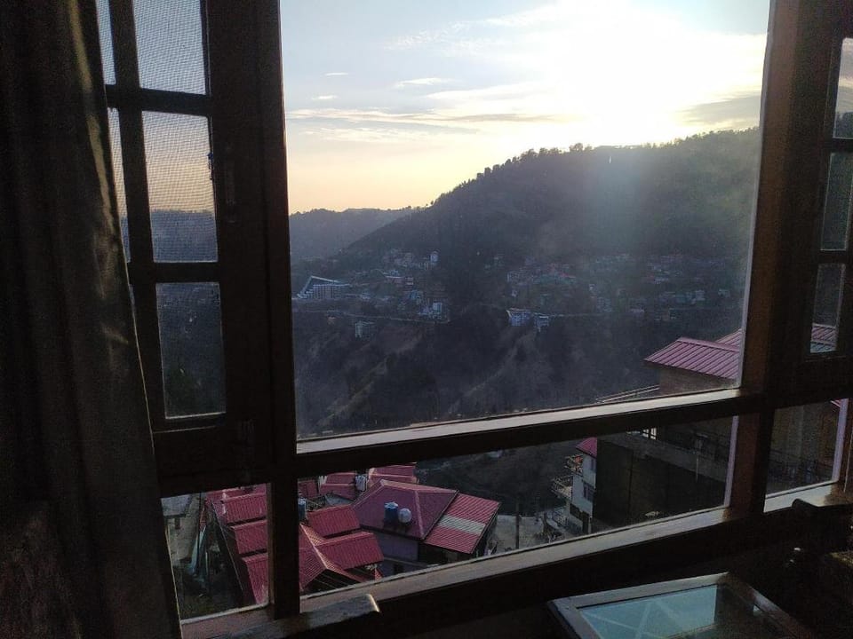Him Star View Homestay Vacation rental in Shimla