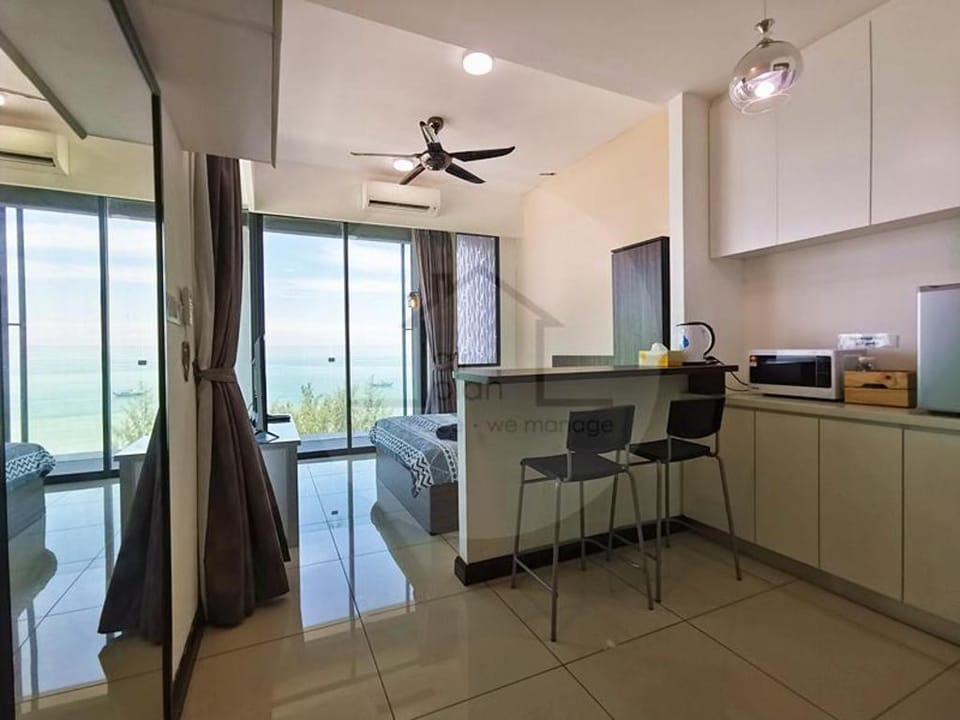 PD D'Wharf Residence Studio -Stunning 270° Seaview Apartment in Port Dickson