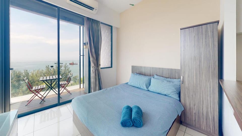 PD D'Wharf Residence Studio -Stunning 270° Seaview Apartment in Port Dickson