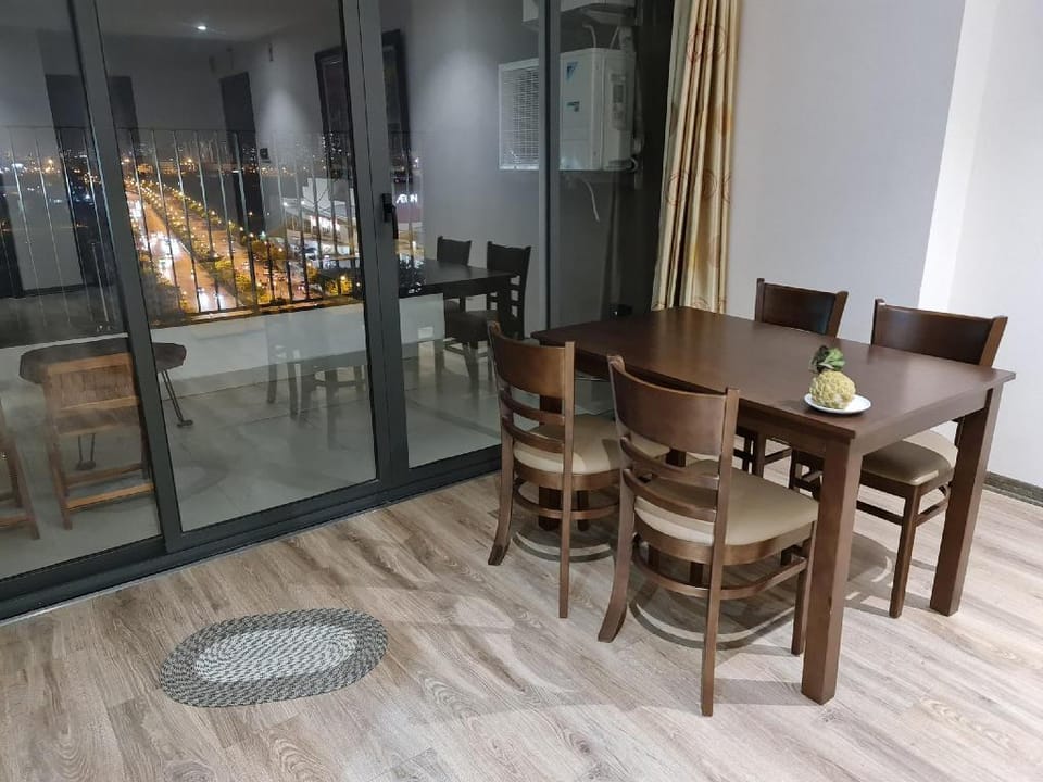 Modern 2BR Apartment in Long Bien -Near AEON Mall Apartment in Laos