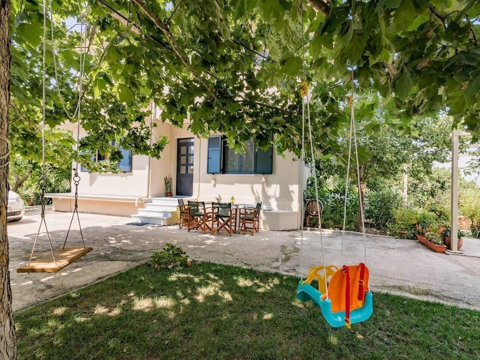 Villa Marilena Hotel in Peloponnese, Western Greece and the Ionian