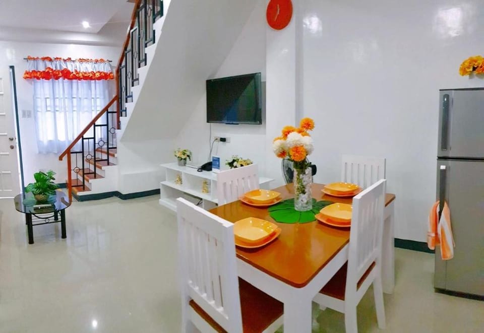 Diodeth's Holiday Apartment Vacation rental in Caraga