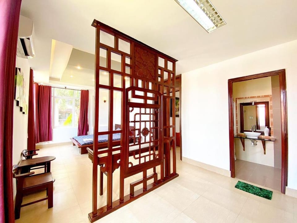 Biệt thự hồ bơi -phòng karaoke giá tốt Vũng Tàu  Villa in Vung Tau